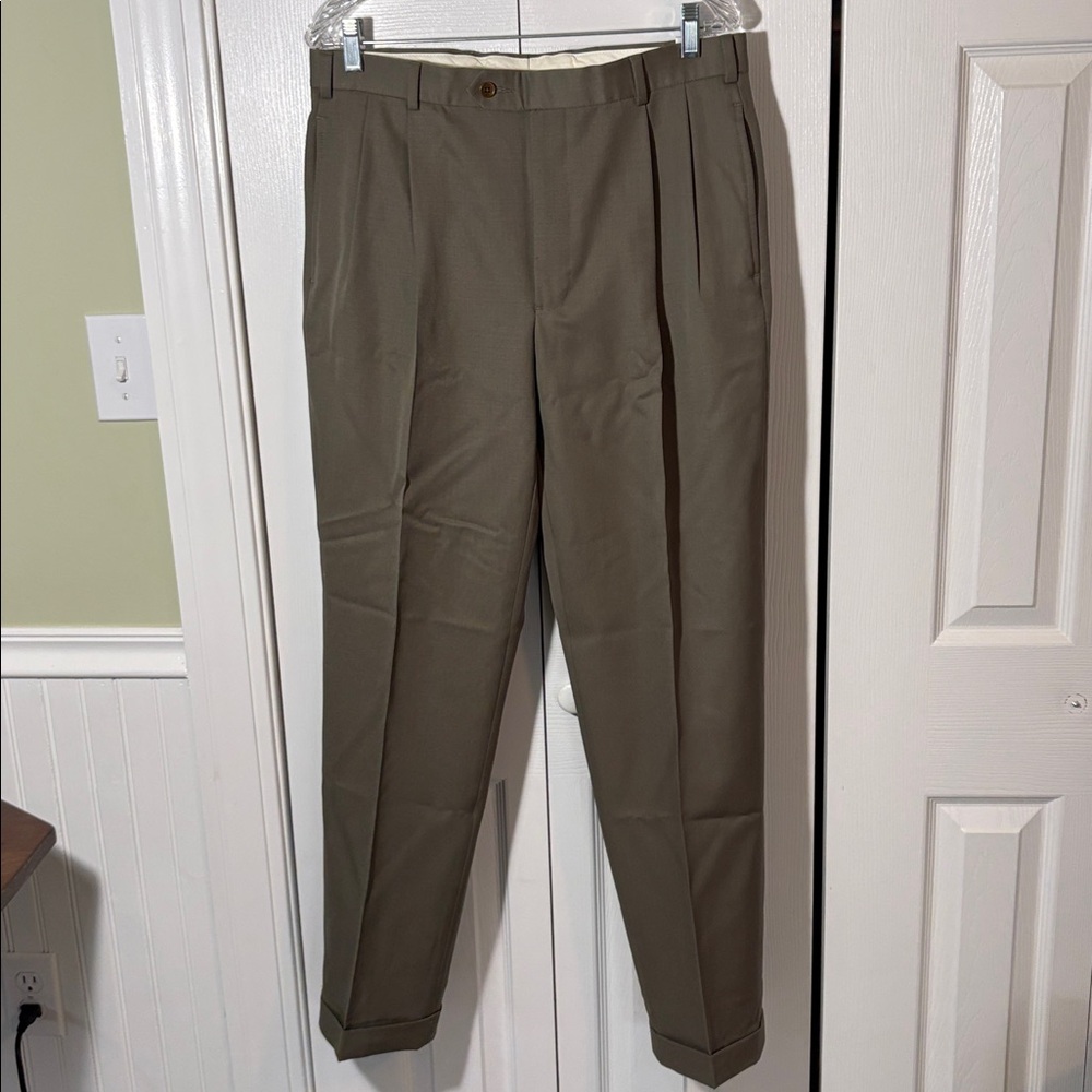 346 Brooks Brothers Men’s Madison Fit Khaki Pleated Wool Trousers Cuff 34x32 NWT